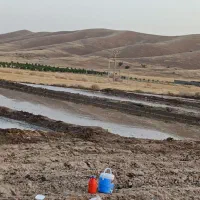 زمین کشاورزی همراه با چاه عمیق