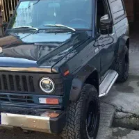 پاترول دو در مدل ۷۶ سورمه ای