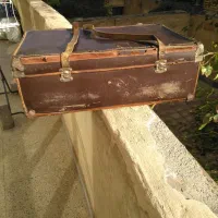 چمدان قدیمی|کیف، کفش، کمربند|تبریز, |دیوار