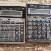 دو عدد ماشین حساب