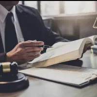 مشاور آزمون وکالت کانون و مرکز