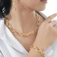 فروش انواع بدلیجات مارک ،طلاروس و انواع اکسسوری|بدلیجات|مشهد, مصلی (کارمندان اول)|دیوار