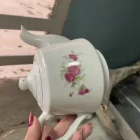 قوری و چایی دان گلسرخی