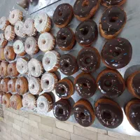 دونات تازه پخت روز