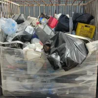 خریدارو فروش ضایعات فلزات رنگی کارتن پلاستیک....