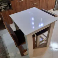 میز ناهار خوری همراه با دو صندلی دو نفره|میز و صندلی غذاخوری|رشت, علی آباد|دیوار