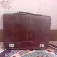 کیف چرمی قفل دار