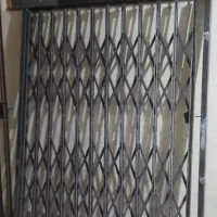 حفاظ درب ریلی