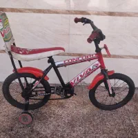 دوچرخه ۱۶ پشتی دار، کمکی دار،لاستیک ها سالم