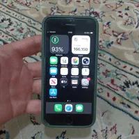 آیفون se2020