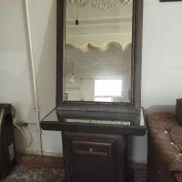آینه و کنسول کشو دار|بوفه، ویترین، کنسول|شاهینشهر, نظامی|دیوار