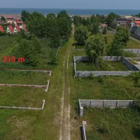 215 متر زمین ساحلی قابل ساخت