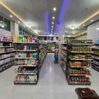 به طور تقریبی ۸مترقفسه وسط شایدم بیشتر