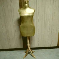 مانکن و رگال تیله ایی