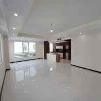 70 متر . دو خواب . فول . کلید نخورده .