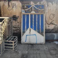 یک عدد درب ۱/۶۰ در ۲/۸۰ و دو عدد پنجره ۱/۷۰در۱/۸۰|مصالح و تجهیزات ساختمان|اهواز, دغاغله|دیوار