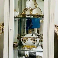 بوفه سه طبقه شیشه ای