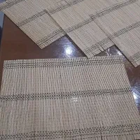 زیر بشقابی حصیری