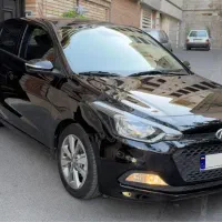 هیوندای i20