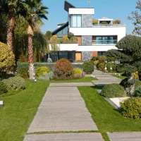 نگهداری از باغچه و گل گیاه و سرایدای باغچه کرج