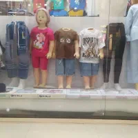 ویترین لباس بچگانه|فروشگاه و مغازه|مشهد, عیدگاه|دیوار