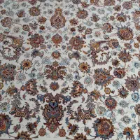 ۲ تخته فرش ۹متری ۷۰۰ شانه تمیز در حد نو