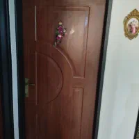 درب چوبی اتاق خواب و دستشویی و حمام