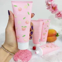 فوم هلوی شستشوی صورت