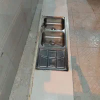 سینک و صفحه کابینت