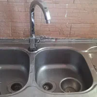 سینک با شیر