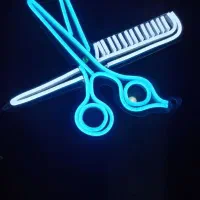 تابلو نئون مناسب آرایشگاه