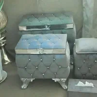 صندوقچه های مخملی در حدود نو