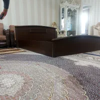 تخت خواب دونفره چوب