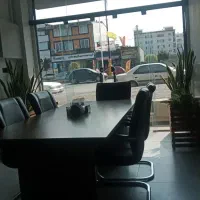 مغازه ۳۸ متری با بالکن خیابان ۱۷شهریور