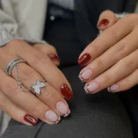 مدل کاشت ناخن و ترمیم ناخن  و مدل رنگ مومشکین دشت