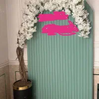 تخته ترمووال و گل و گلدان