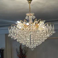 لوستر ۱۵شاخه کریستال یک عدد