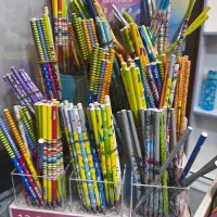 فروش عمده لوازم‌التحریر با قیمت زیر بازار|لوازم التحریر|صومعه‌سرا, |دیوار