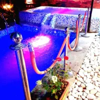 ۱۲۰۰ متر باغ ویلا فوری فروش.زیر فی