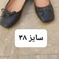 کفش مشکی سایز ۳۸ در حد نو