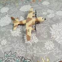 ماکت هواپیما وهلیکوپتر|مجسمه، تندیس، ماکت|چناران, |دیوار