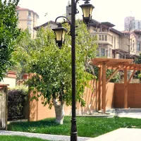 چراغ ایستاده حیاطی سردری  باغ باغچه ویلایی