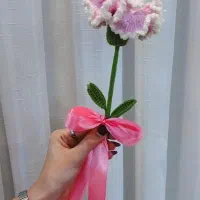 گل‌های دست بافته