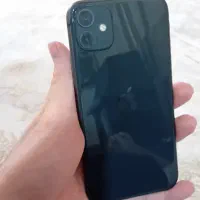 ایفون ۱۱ تمیز و بدون مشکل