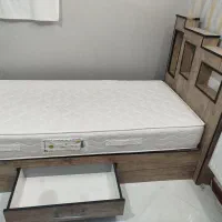 تخت خواب یک نفره