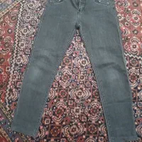 تعدادی لباس|لباس|اردبیل, |دیوار