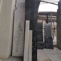 سنگ پادری (آستانه - درگاه)|پادری|تهران, شوش (باغ آذری)|دیوار