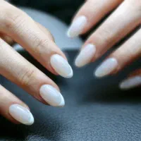 خدمات کاشت و ترمیم ناخن با تخفیف ویژه