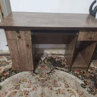 میز تحریر و کامپیوتر|میز تحریر و کامپیوتر|بومهن, |دیوار