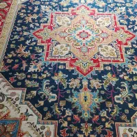 فرش ۹متری کاملا سالم باقیمت مناسب